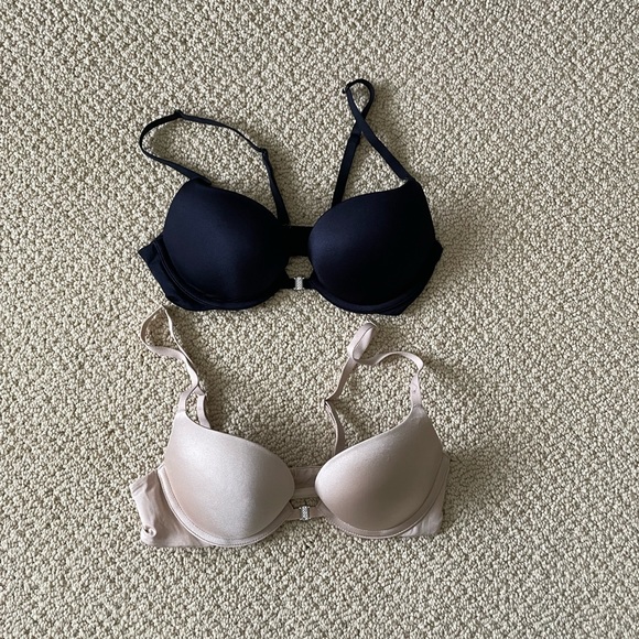 SOLD Beyond Sexy La Senza bras 32B - Picture 1 of 4